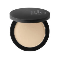 Glo Skin Beauty Pressed Base - Golden Light -Cosmetic Shop Pressed Base Natural Light 45621 8845 detail
