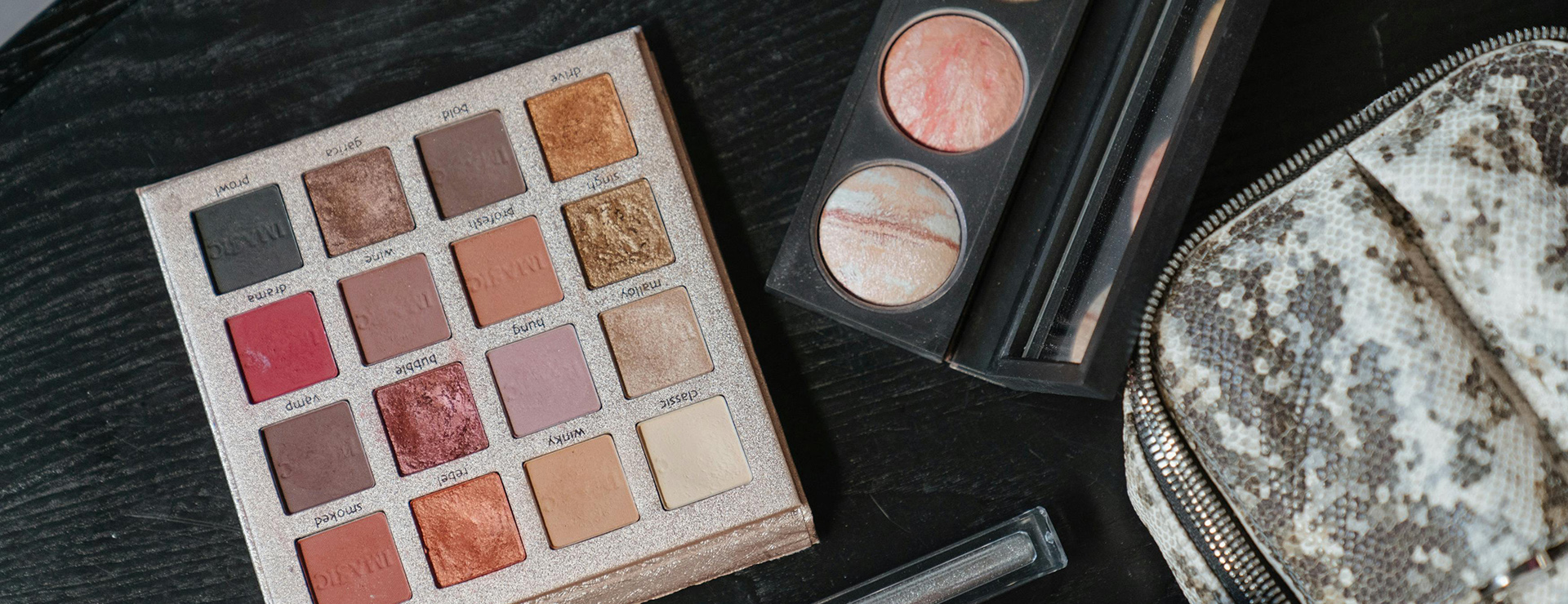 Cosmetic Shop -Cosmetic Shop pexels cottonbro 4620874